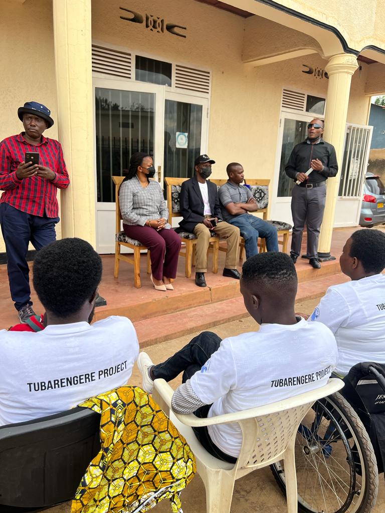 MFURAFoundatio's tweet photo. Today @MFURAFoundatio  partnered with  @SAID to help  children with disabilities and their parents in @GatengaSector, @KicukiroDistr to celebrate happy Easter by providing food relief and sanitary materials to the vulnerable families. @Rwanda_Child @ICRI @Imbuto  @WeGotYourBackRw https://t.co/KRdlbQMQqH
