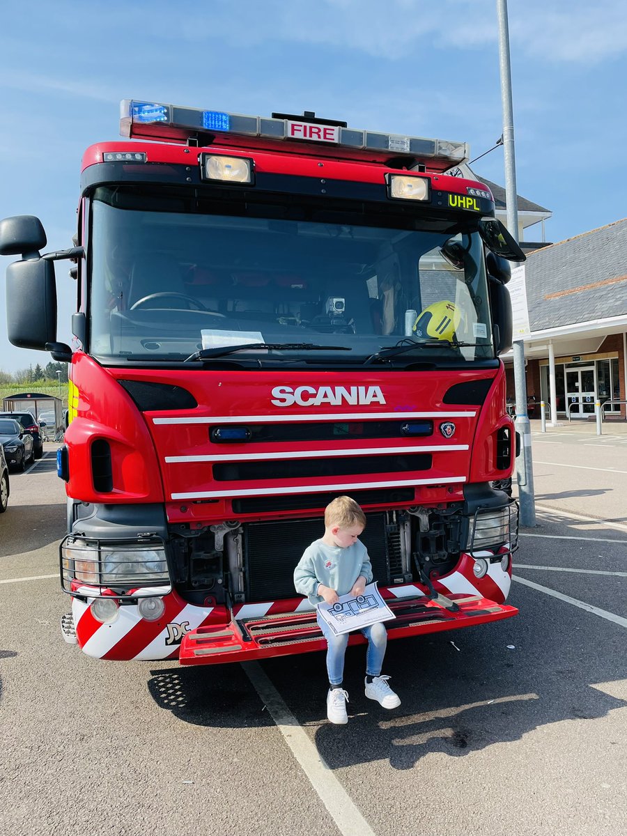 His little dreams came true 💙 

Got to see all of the equipment and get the blue lights on for him 💙

Although he looks like we forced him because he was shy with the firefighters 😂
Came home and played on his Fire Chief bike all day 😂💙
<a href="/northantsfire/">Northamptonshire Fire & Rescue</a>