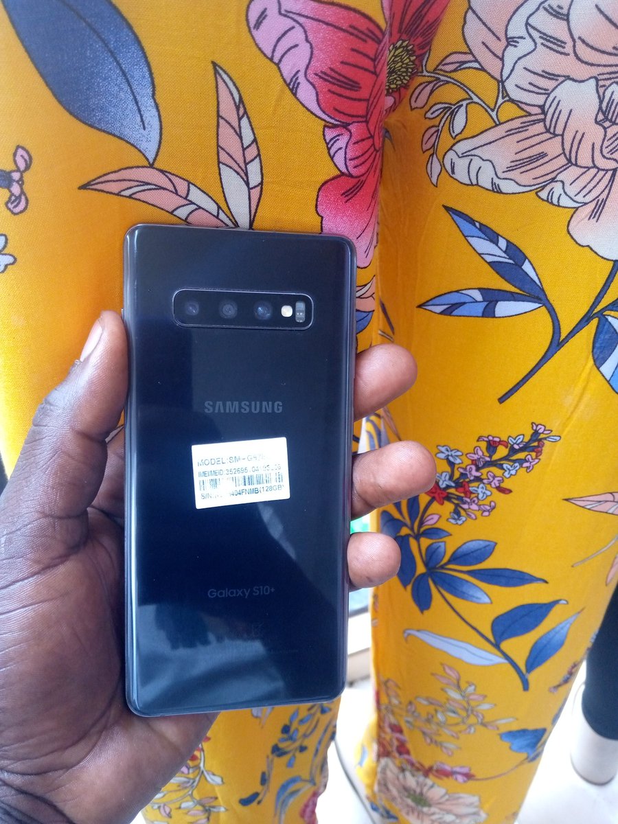 Legendplans's tweet photo. Ipo sokoni Samsung Galaxy s10+ GB 128 https://t.co/E9nSHJyCax