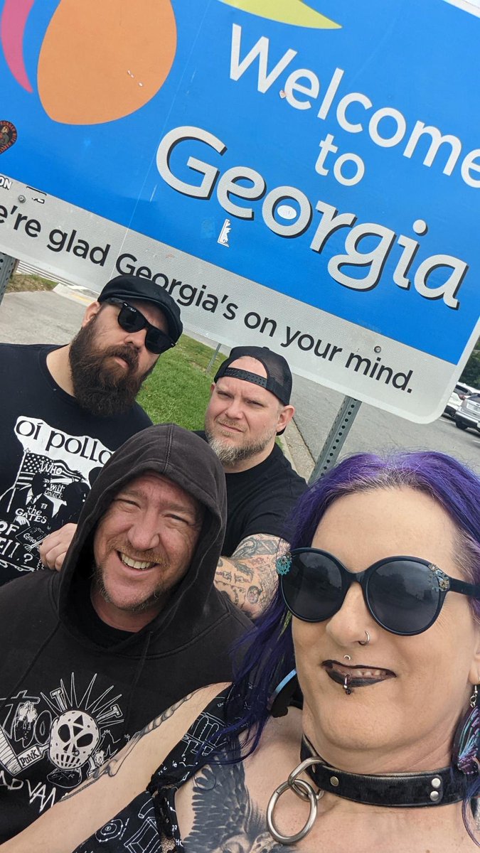 CallInDead1's tweet photo. Her ready GA, we’re here to kick some ass! #callindead #punktour #gapunk #atlpunk #livepunk https://t.co/SCRJOIFqkm