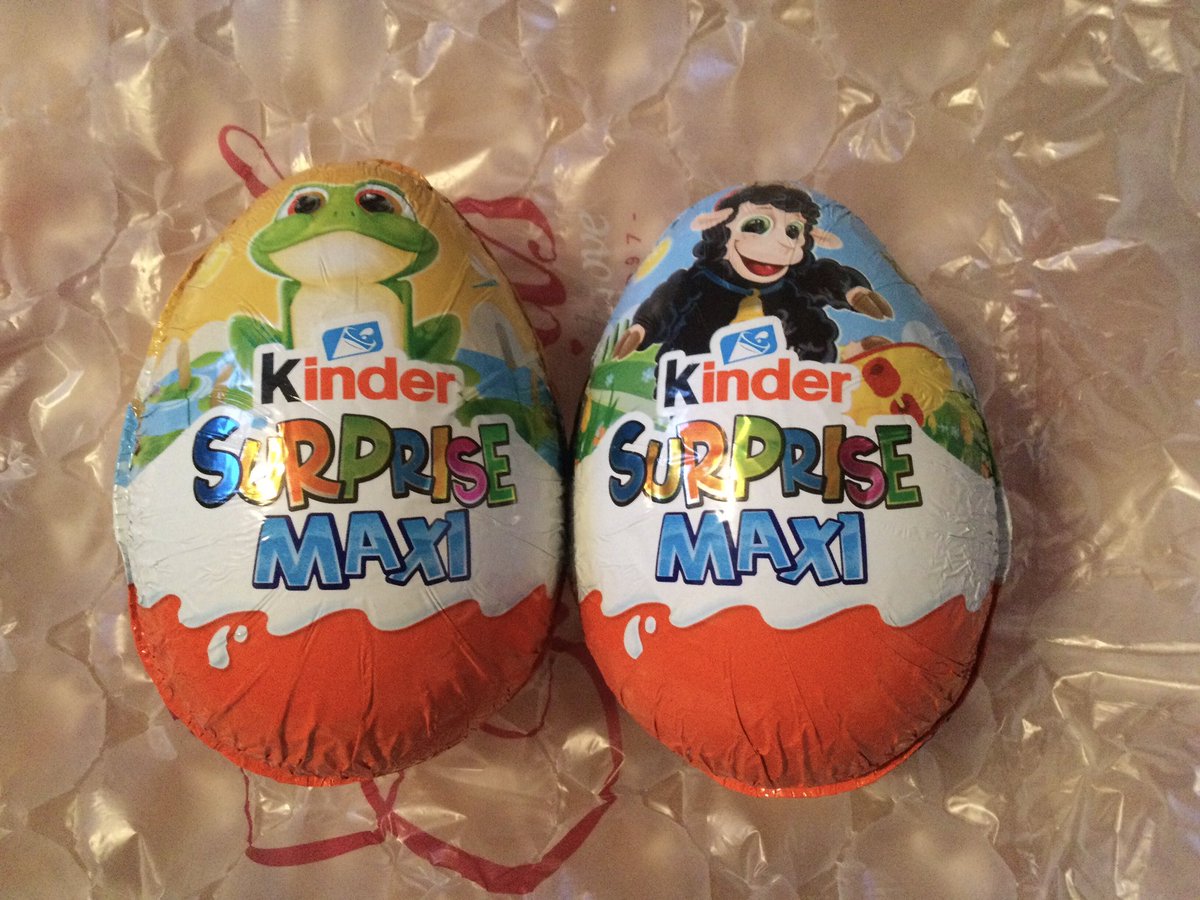TheOwlAtDusk's tweet photo. Getting chocolate ready for my kids’ egg hunt and wondering whether to add these #Kinder eggs my dad sent some weeks ago. 150 cases across whole Europe associated with #salmonella look statistically too low to me to panic.
Any #statistician to help here? https://t.co/FkWF5T7E2d