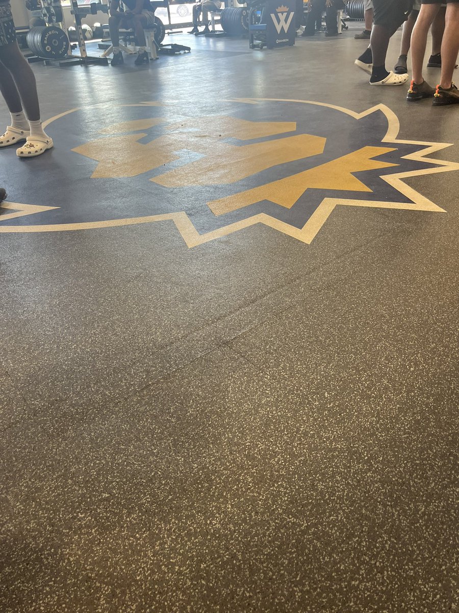 Had fun today at <a href="/WarnerUFootball/">Warner Football</a>! Thank you <a href="/dburks88/">Dialleo Burks Sr.</a>  for having me #TrustTheProcess #Royals