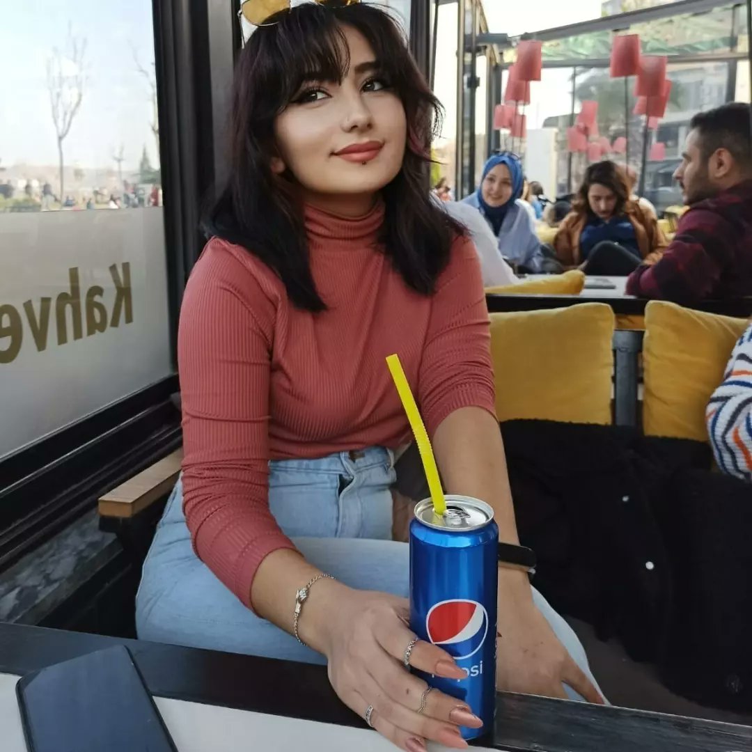 Revsan_arin's tweet photo. #YeniProfilResmi https://t.co/wtObvyjGgC