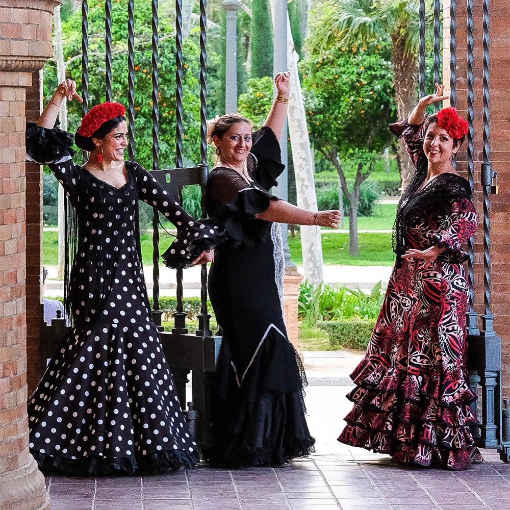 A form of popular artistic expression, Flamenco represents a long-standing tradition that appears on the UNESCO’s list of Intangible Cultural Heritage of Humanity 💃 
Have you seen live Flamenco in #Spain? If so, let us know 🤗
📸: [IG] Travelling_insighttim