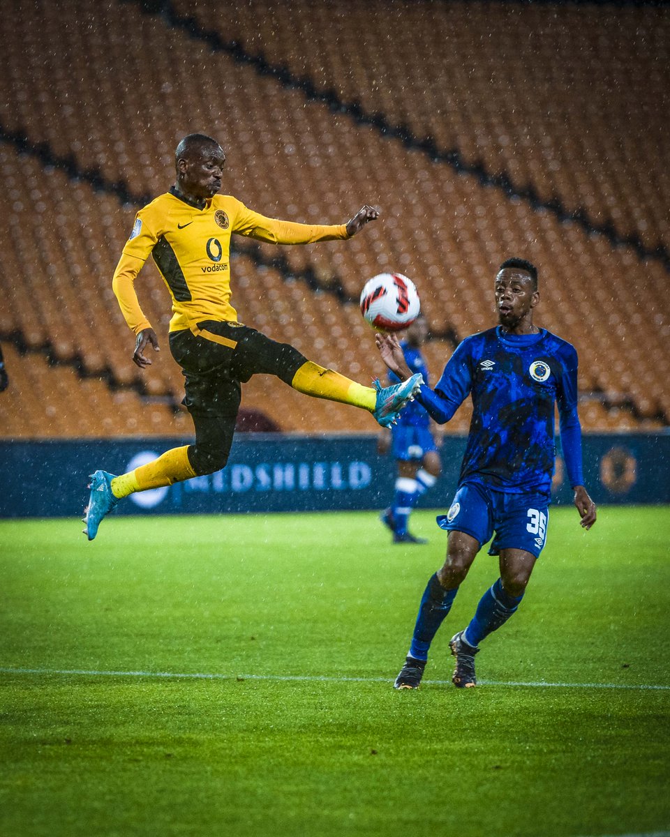 KaizerChiefs's tweet photo. 90 + 5’| #KC 0 : 1 #SS 

Full time score: Kaizer Chiefs 0 : 1 SuperSport United (Gabuza 68’)

#Amakhosi4Life #DStvPrem #KCReunited https://t.co/qbSR1MzTiK