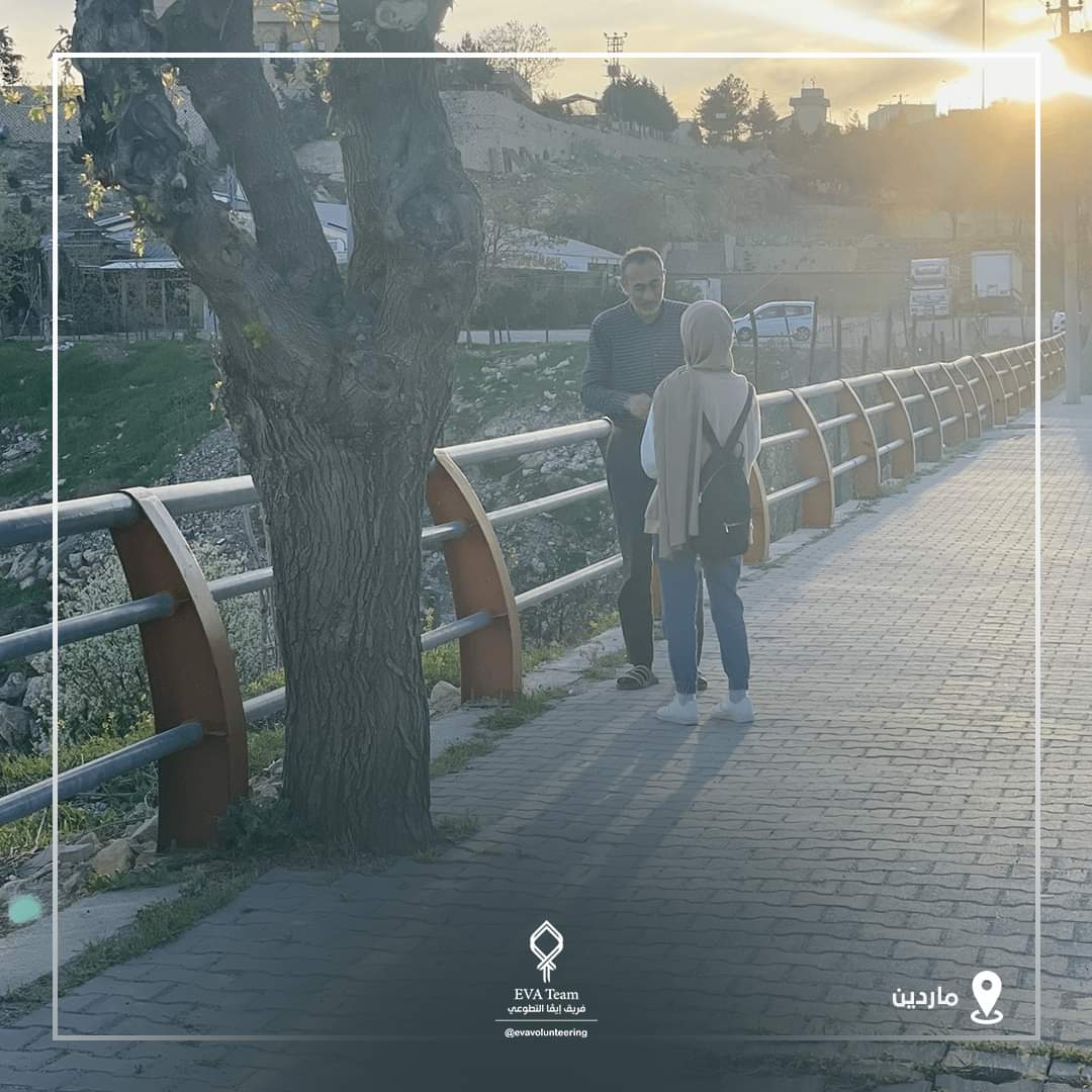 evavolunteering's tweet photo. بعض اللقطات من توزيع التمر والماء على الصائمين في #ماردين ضمن نشاطات حملة فوانيس الخير 3 
كل الحب والشكر للاشخاص الذين ساهموا في هذا النشاط ❤❤
#فريق_إيفا | #فريق_إيفا_التطوعي |#حملة_فوانيس_الخير
#Eva_Team | #Eva_Volunteering_Team https://t.co/NDjji3ywKJ