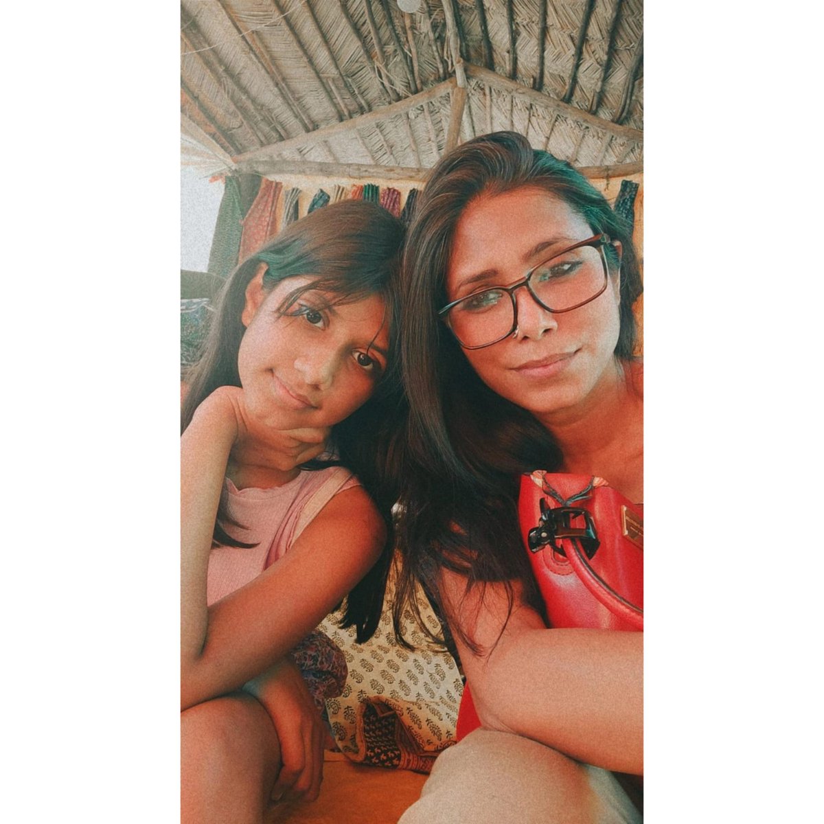 mukta1982's tweet photo. Howsoever confused, one can't quit parenting after becoming a parent. So here I am with a little some, about our sweet-bitter journey that continues ❤️💛

https://t.co/6FneOu2krc

#momwithamoustache #mamablogger #bloggerlife #indianblogger #singleparenting #beingparents https://t.co/5RhDwq15aL