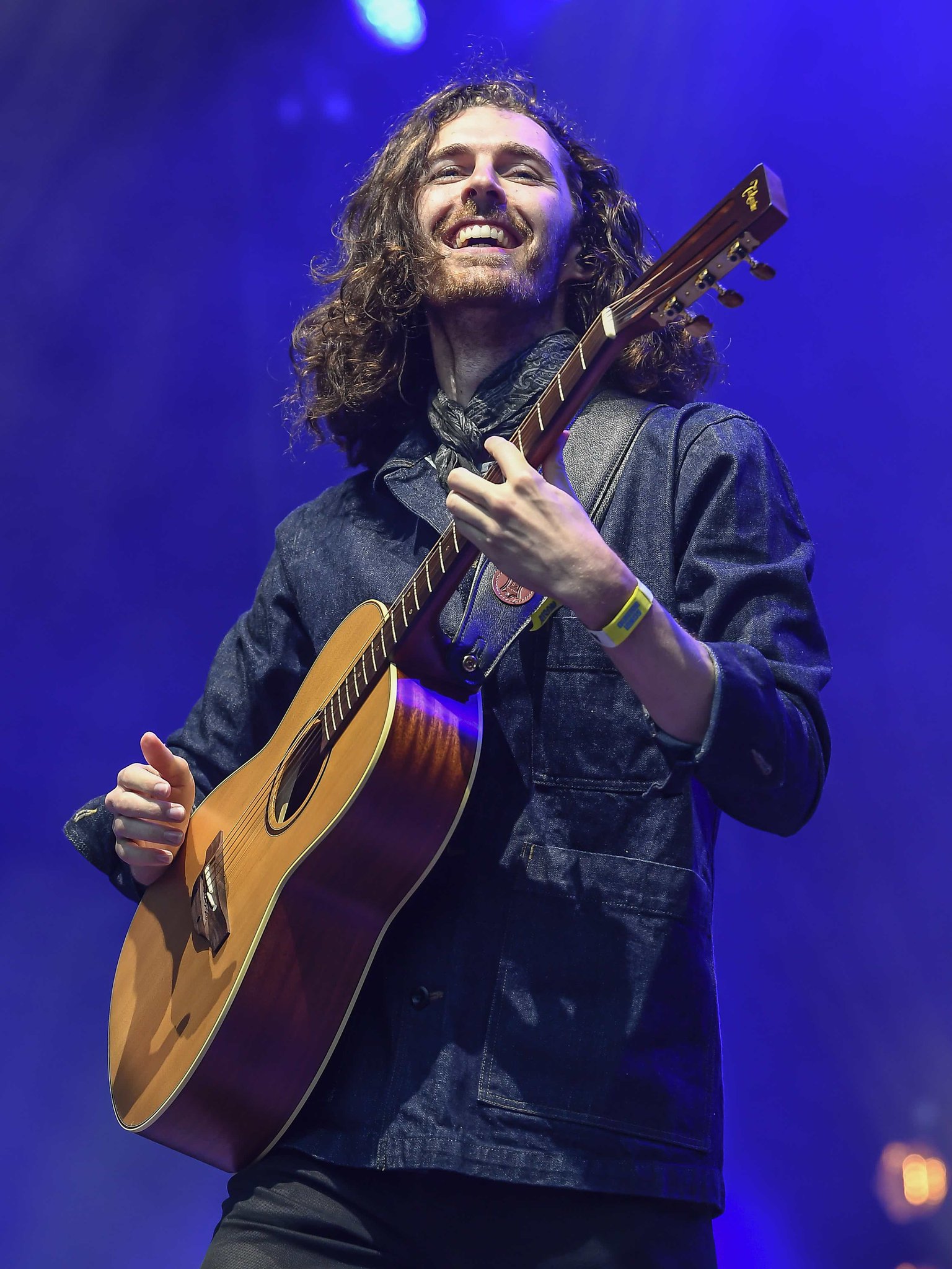 daily hozier pics & vids on Twitter "hozier, phoenix, 2019 https//t