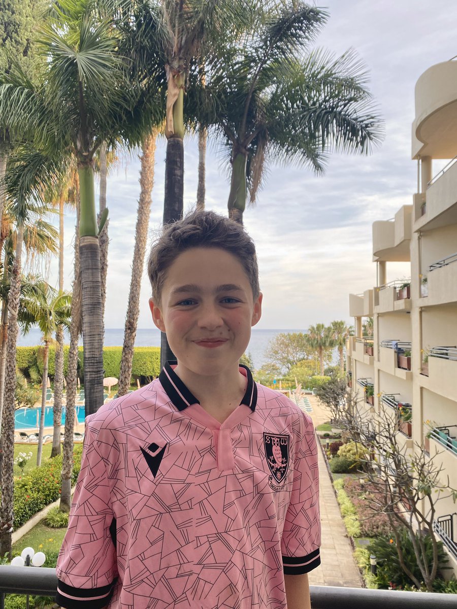 We can’t make the Sheffield Wednesday game so Rileys been ‘repping’ in Madeira. 3-1 in the first half and some ‘reet goals’. Hollidays going alright so far. Pass the Super Bock. #swfc #wednesday #WAWAW