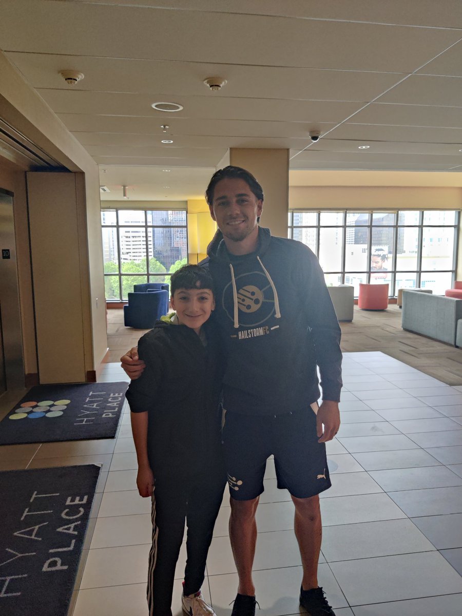 Just heading to tonight's game <a href="/nocohailstormfc/">Northern Colorado Hailstorm FC</a>. Yup we ran in <a href="/ArthurDR96/">Arthur</a> on the way to the pitch. All the way from CT. For the man.⚽💪👏