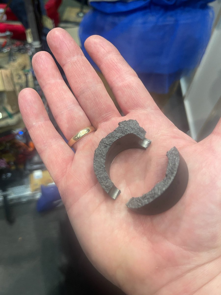 We made it to finals and then this gear broke.  Unfortunately our alliance teams didn’t think we could fix it in time, so they called up another team. So we’re out.  But it was a heck of a ride!!!  Congrats to these hard working students from THE HOME TEAM!  🤖🤖🤖.