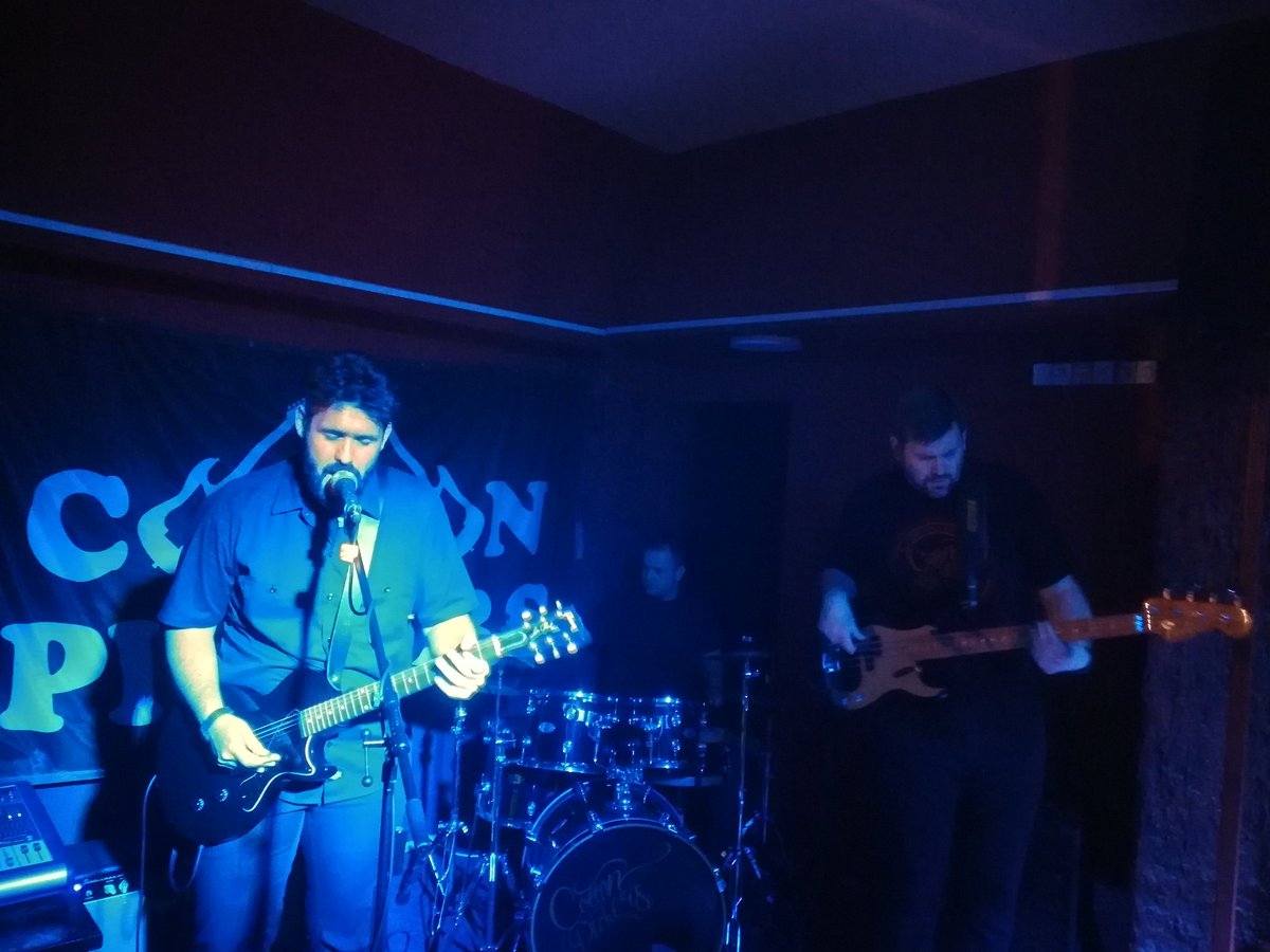 Klub KRALJ
Mladenovac
COTTON PICKERS
Live