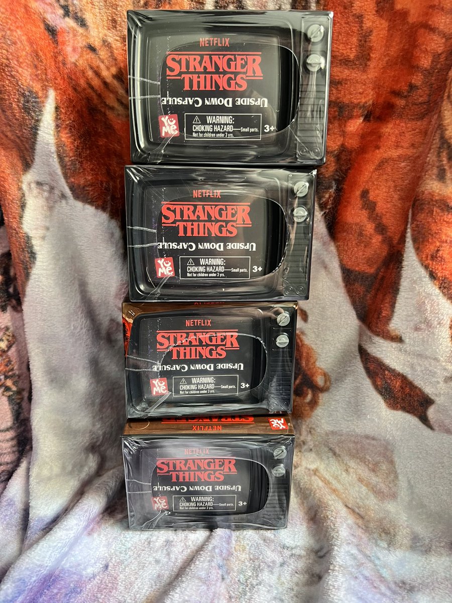 FurmansForce's tweet image. I live in a small town in West Virginia, so I was quite excited to find the #StrangerThings mystery minis #StrangerThings4 #StrangerThingsMerch at our local @HotTopic but since they’re for Easter, I’ll have to post the unboxing tomorrow!