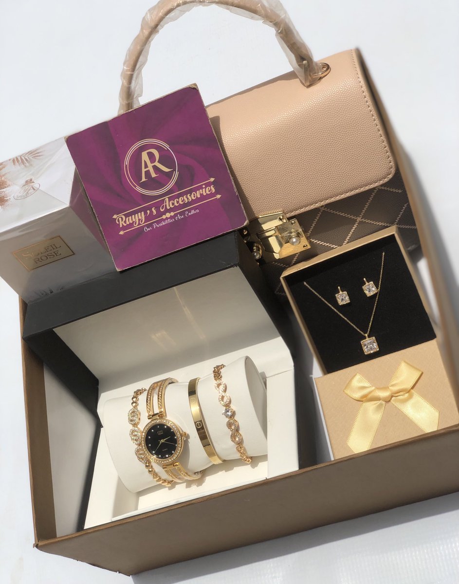 _rahinah's tweet photo. We’re open and currently taking EID packages. 
Gift your loved ones with us.
Price: depends on one’s budget.
Location: kaduna state 
Nationwide delivery.
Call/WhatsApp: 07019623354 https://t.co/8WcWhRTxL6