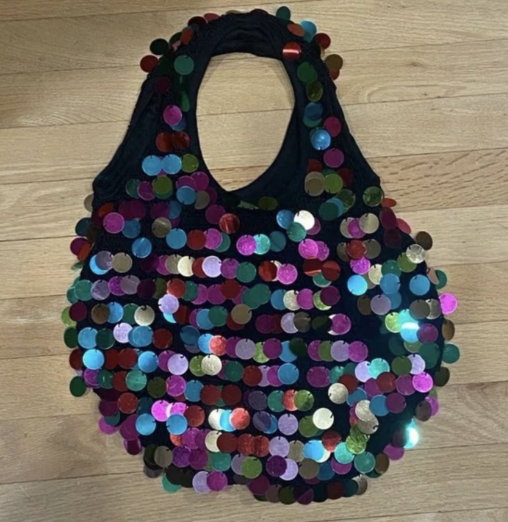 Harry Styles is pulling on my 90s heart strings singing with Shania Twain and wearing this at Coachella #HarryStyles #Coachella