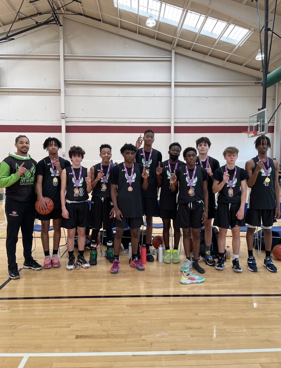 CONGRATS TO FLIGHT 8TH GRADE UA CHAMPIONS OF <a href="/OneDayShootouts/">One Day Shootouts</a> ✈️

<a href="/AthleticsFlight/">Flight Athletics</a> #EARNYOURWINGS