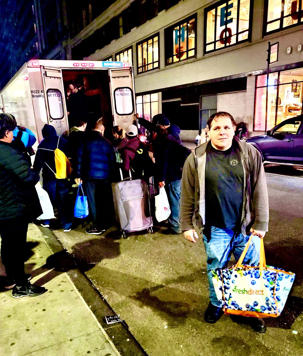 NICKBKNYUSA's tweet photo. So enormously personally rewarding to go out with @HCBOC to help the #Homeless on the #MidnightRun. Ran into some other wonderful groups as well. Let’s remember to help the less fortunate. #NYC https://t.co/opfffiWqPR