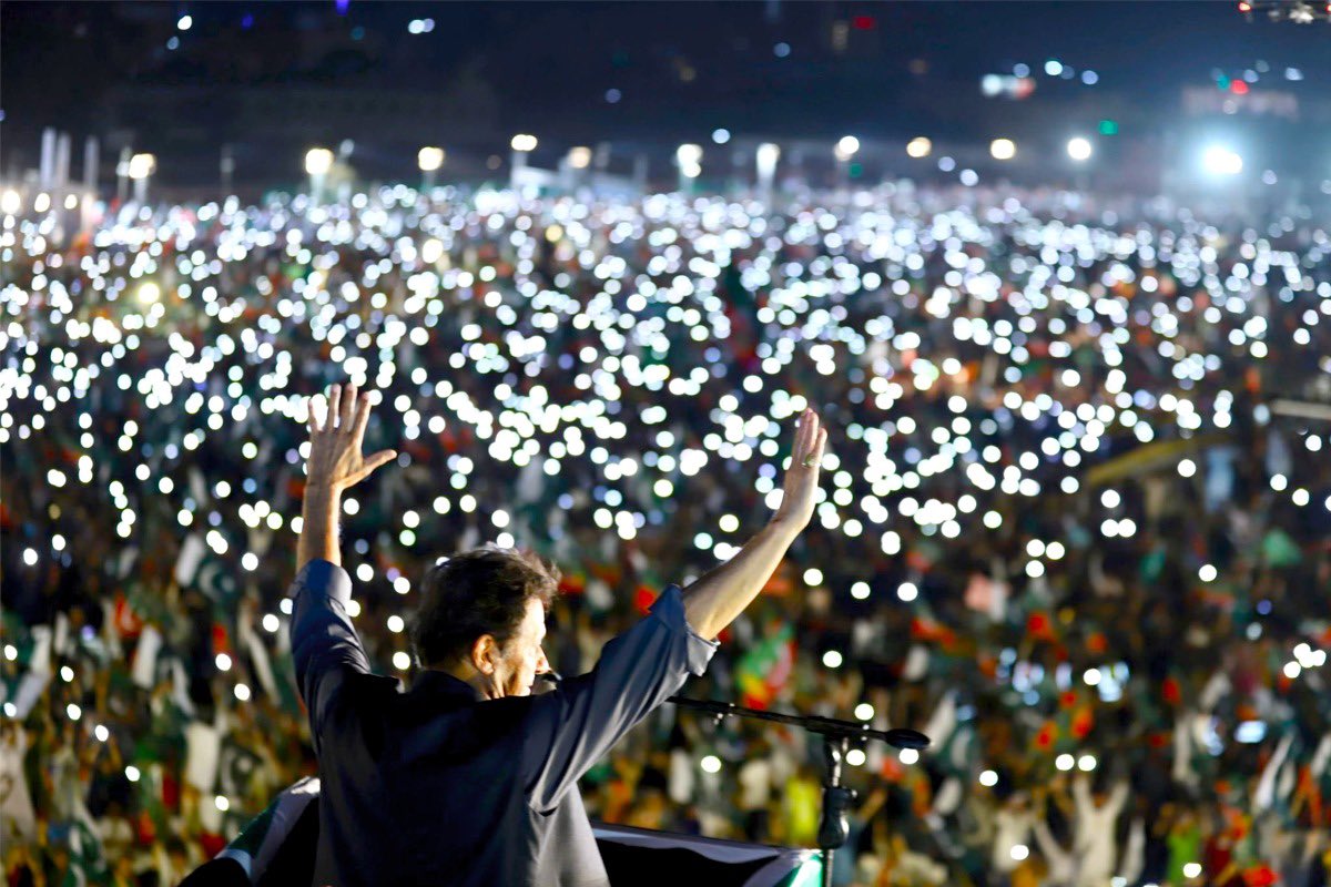 #امپورٹڈ_حکومت_نامنظور