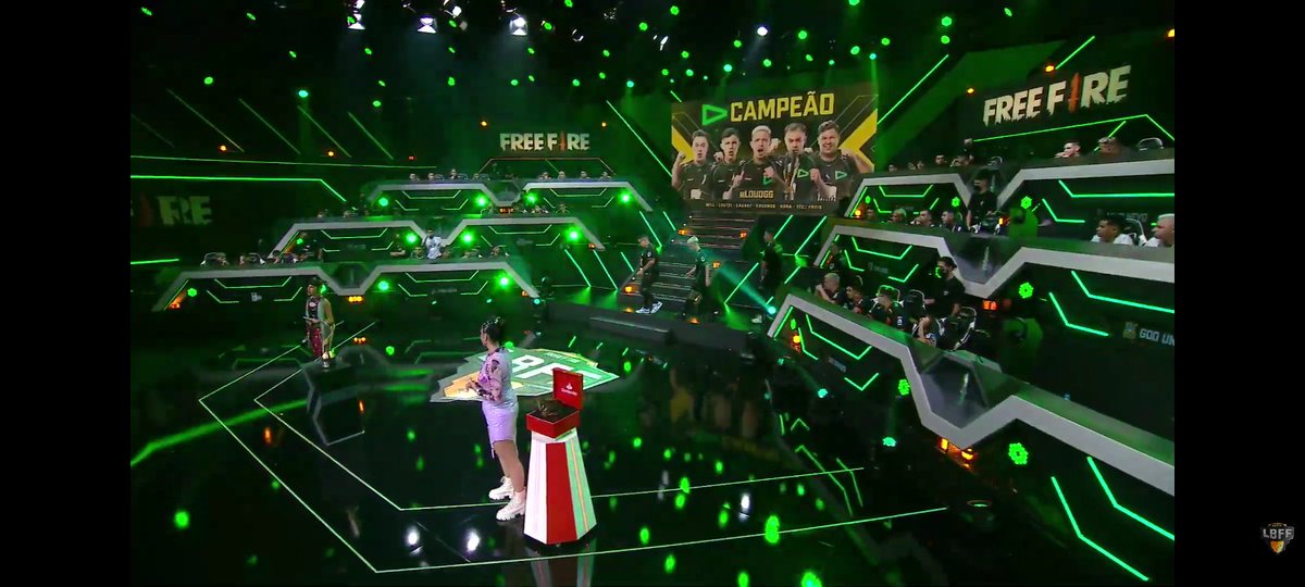jottalol_'s tweet photo. A era do medo acabou....🧿💚 https://t.co/9VNUuzm9NQ