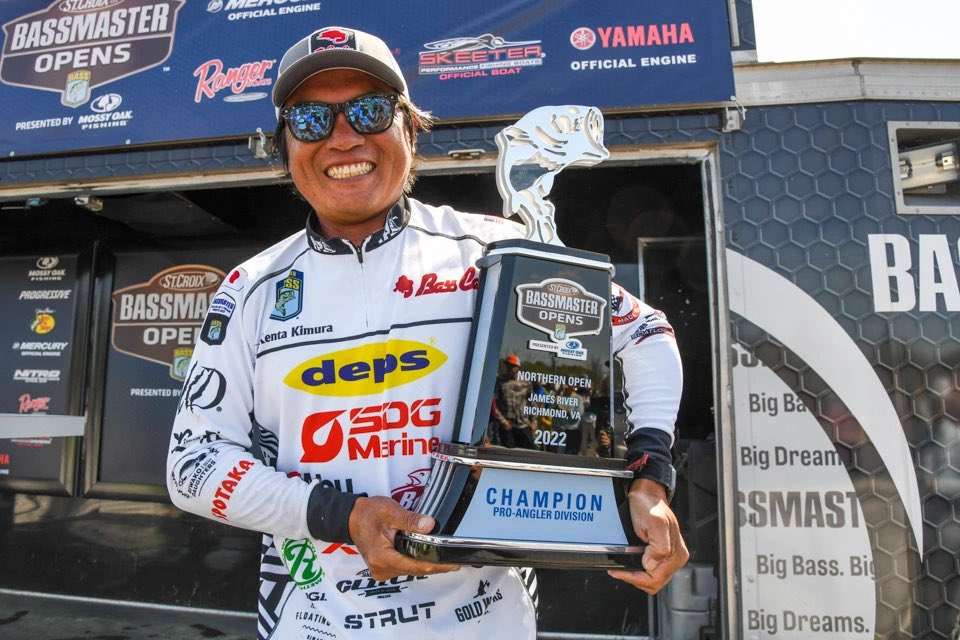 やっと勝てました🏆
長年の応援、本当にありがとうございます！！

📸: <a href="/bassmaster/">Bassmaster</a>