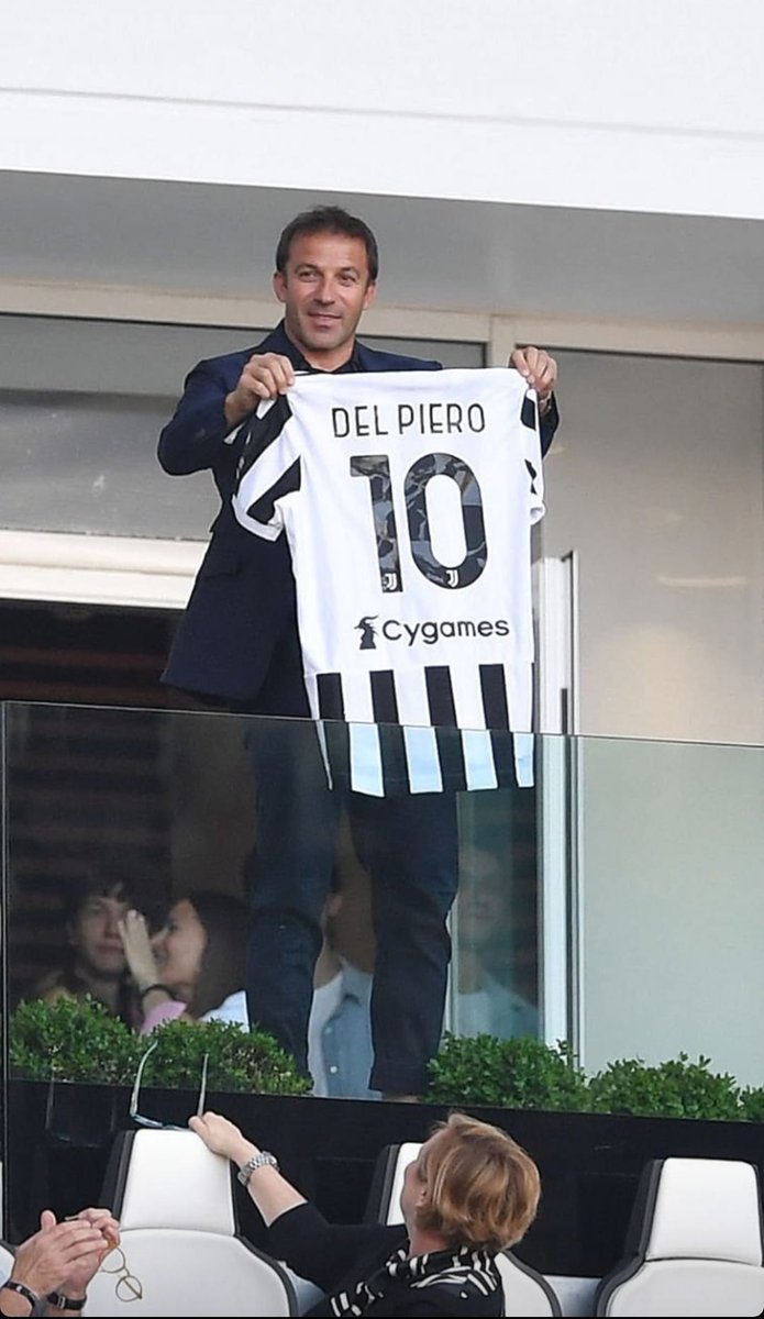 JuventusFR_'s tweet photo. https://t.co/wnwUMMLKRf