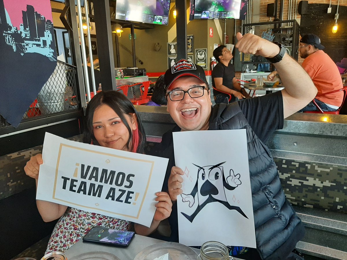 ShadowKniche's tweet photo. VAAAAMO AZE  #BeTheAze 🖤 

Aquí junto a mi tomodachi @chezjewel apoyando a Team Aze desde la viewing party 💎🥳

@TeamAzeGG @lla @WingsArmyPeople https://t.co/ciPEncZdqb