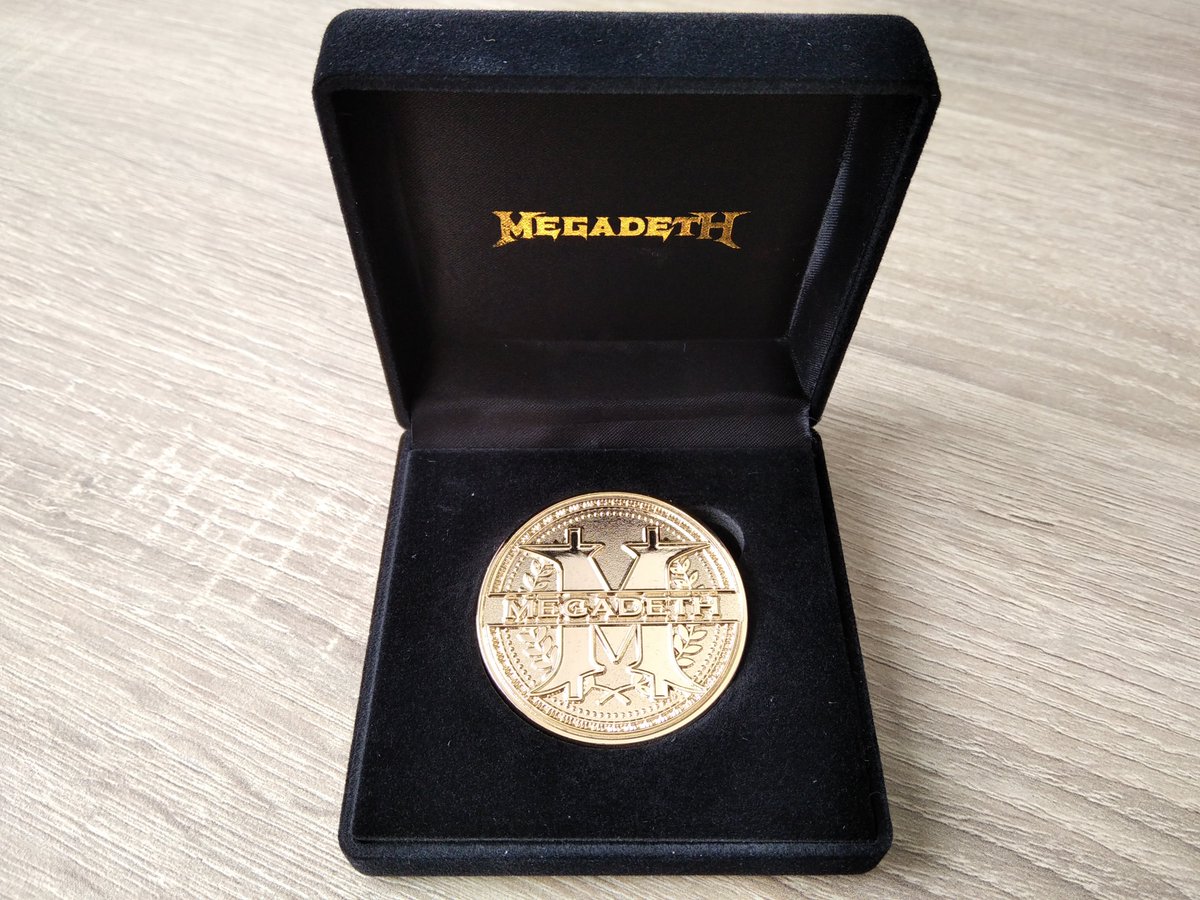 Tomanek_Jiri's tweet photo. Finally got my hands on this, what a nice piece of work! Thank you @Megadeth @WAX_io #Megadeth #NFTs #RedeemableNFT #ChallengeCoin https://t.co/2huUaYtqQw