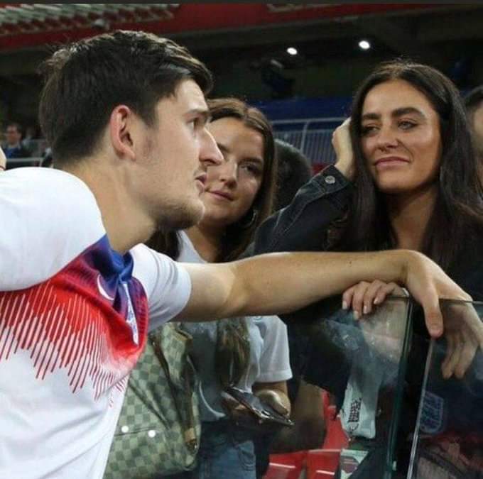 "Vous connaissez Cristiano Ronaldo ? L'un des plus grands joueurs de l'histoire. Ouais, il m'appelle capitaine maintenant" 😎😄