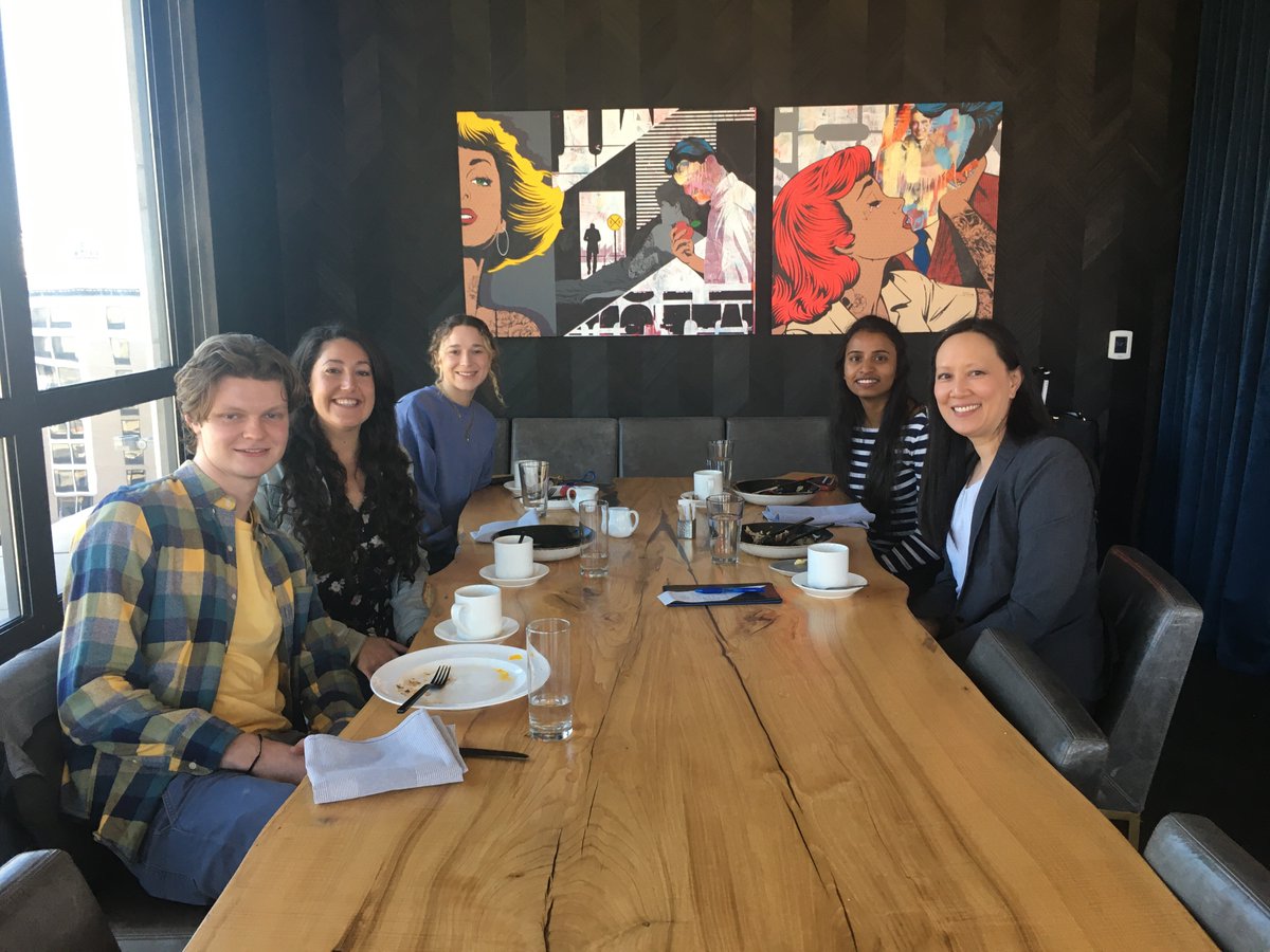 thechanglab's tweet photo. Thank you @TNiepa &amp; Niepa lab for hosting me @ChemePitt @PittEngineering! Enjoyed mentoring lunch with Graduate Women Engineering Network coordinated by @fullerton_lab. Was also great to see @10queues and a very neon @PittCVR. Great science going on @PittTweet! #virus #biofilm https://t.co/OEOcSG4Ixr