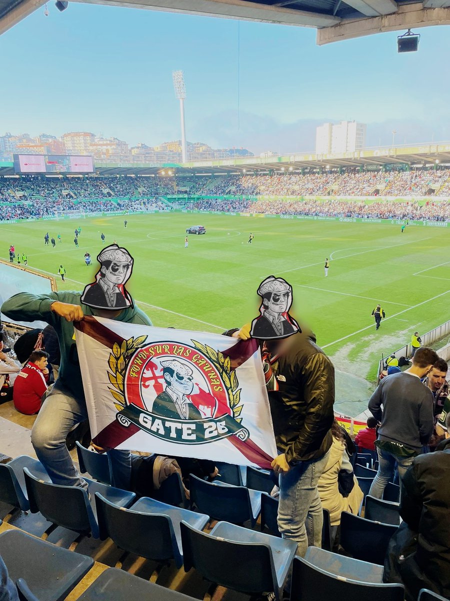 Gate26udl's tweet photo. RACING - U.D. LOGROÑES ⚔️⚪️🔴 https://t.co/5y5COqRXqV