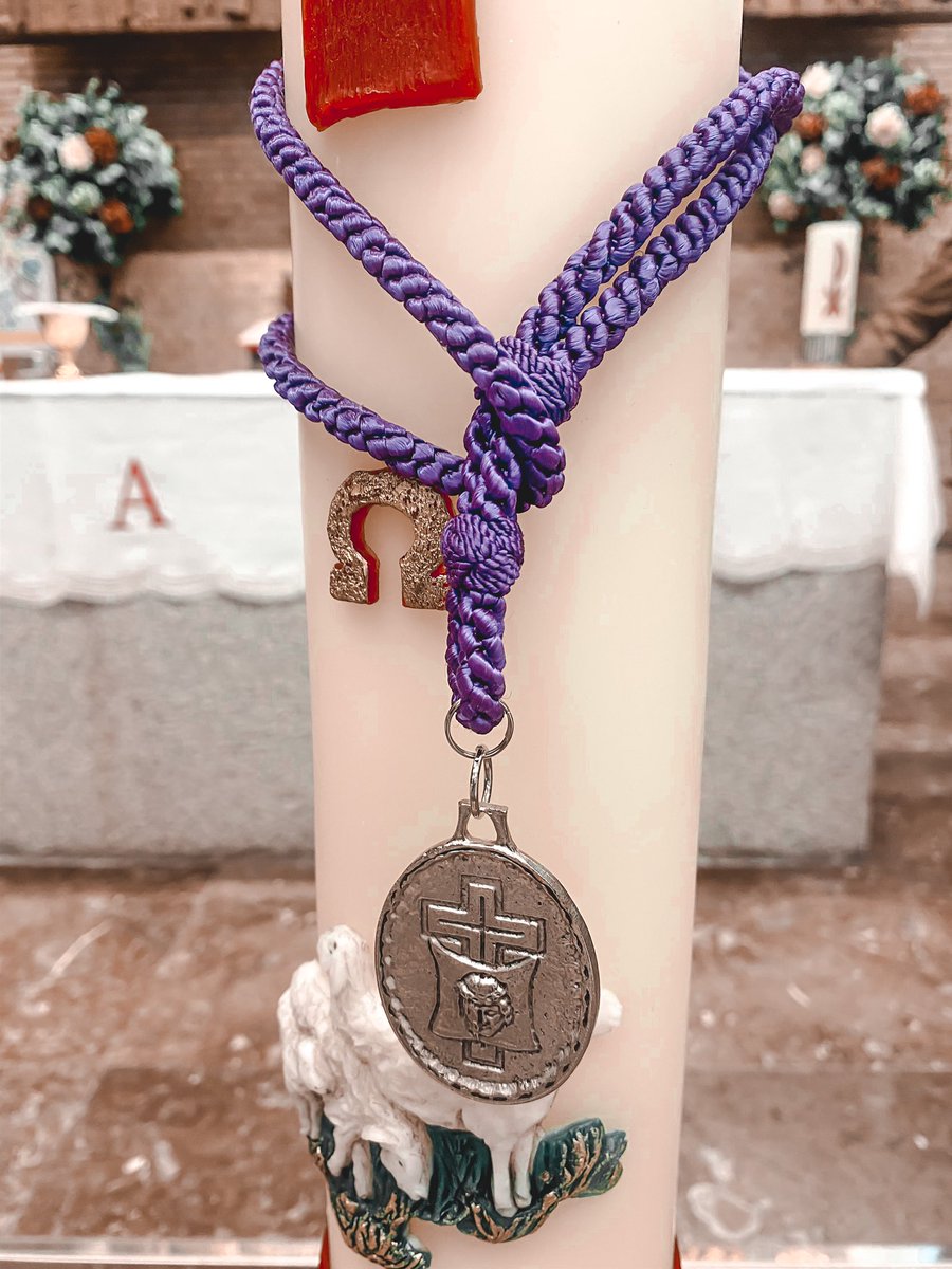 #FelicesPascuas a todos y todas✝️

#semanasantazgz #SemanaSanta2022