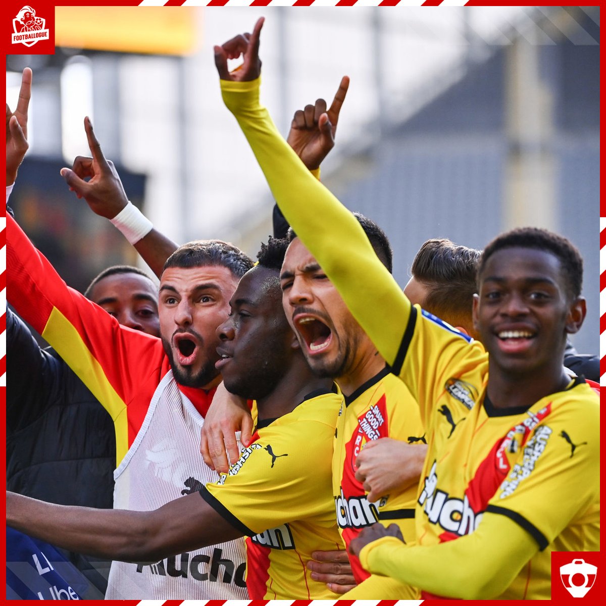 Footballogue's tweet photo. C'EST EUX LES ROIS DU NORD ! 👑

Trois victoires sur trois cette saison face au LOSC pour Lens ! ❤💛 https://t.co/7HmPFmSWrb