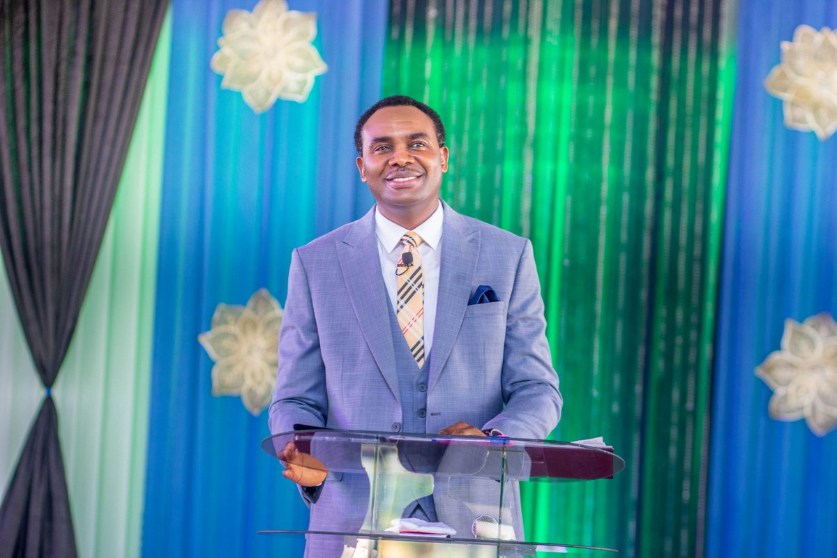 Doing the word of God is the difference maker. That’s what makes the difference between the child of God who is failing and the one who is getting results. -RPN 

#RPN 

#KingdomExpansion

#APeopleAreComing

youtube.com/c/THEGOOD-LIFE…

facebook.com/TGLFInc/

Subscribe and like