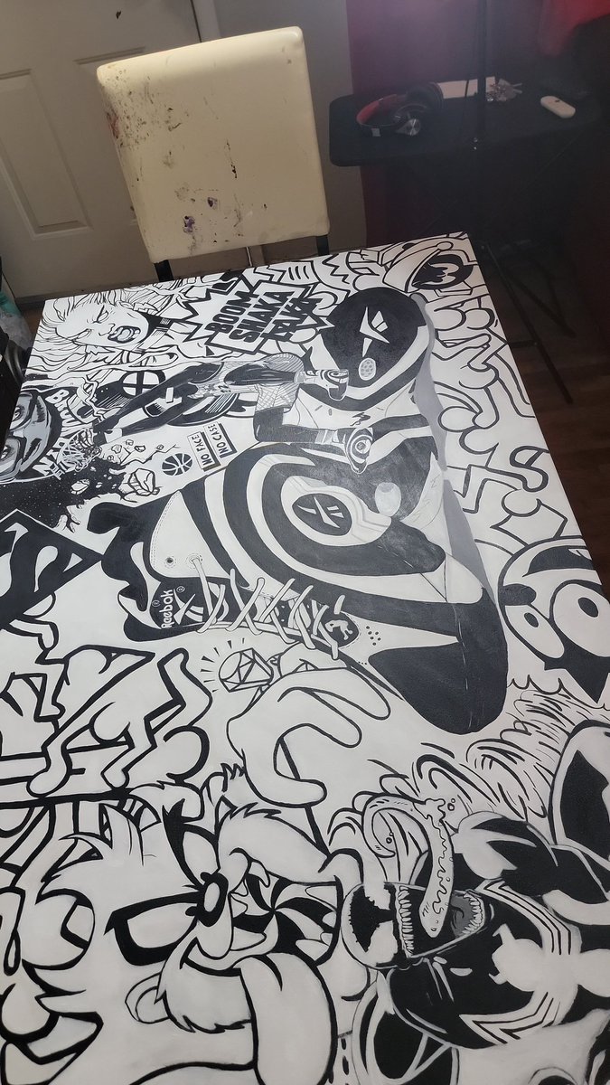 Bigbusinessart's tweet photo. They said I couldn't submit my work in the gallery, but I can still bring it.... say no more 😎😎 #art #painting #hardyandnance #bbdt #shaq #Haring #artwork #reebok #venom #marvinthemartian #Taz #storm #xmen #blackandwhite https://t.co/JRYBS6PBiS