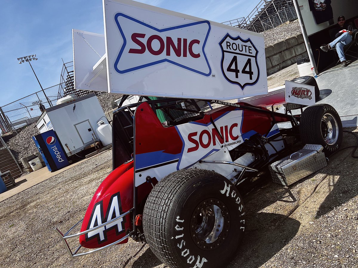 WorldofOutlaws's tweet photo. Several season debuts with the World of Outlaws @NosEnergyDrink Sprint Car Series tonight at @I55Raceway!

𝟵𝗝𝗥 @DerekHagarRacin (Marion, AR)
𝟮𝟴 Jason Keith (Fredericktown, MO)
𝟮𝟵 @BraytonLynch (Springfield, IL)
𝟰𝟰 @Carson_Short21 (Marion, IL)
𝟰𝟰 @CMR_44 (Ankeny, IA) https://t.co/HyAzDCDwds