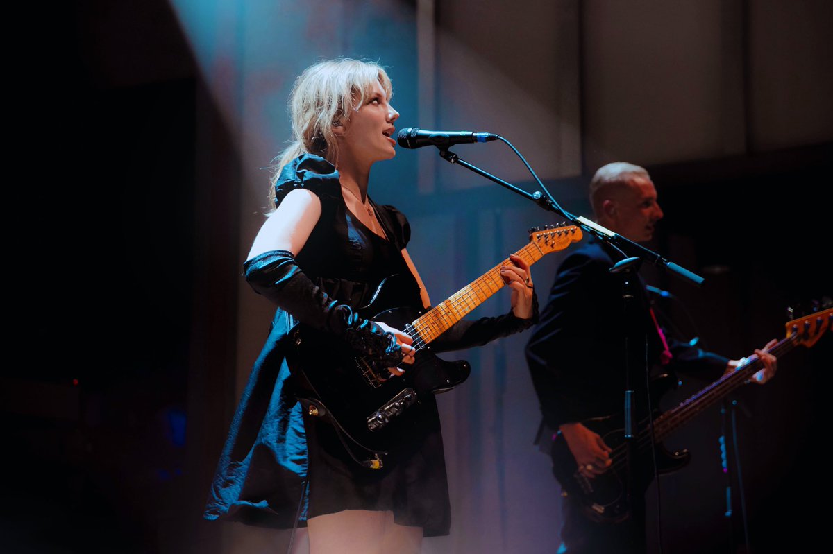 Incredible, incredible, INCREDIBLE show. <a href="/wolfalicemusic/">Wolf Alice</a> last night in Dallas! Photographed for <a href="/amitycollection/">Amity Collection</a>. 📸✨