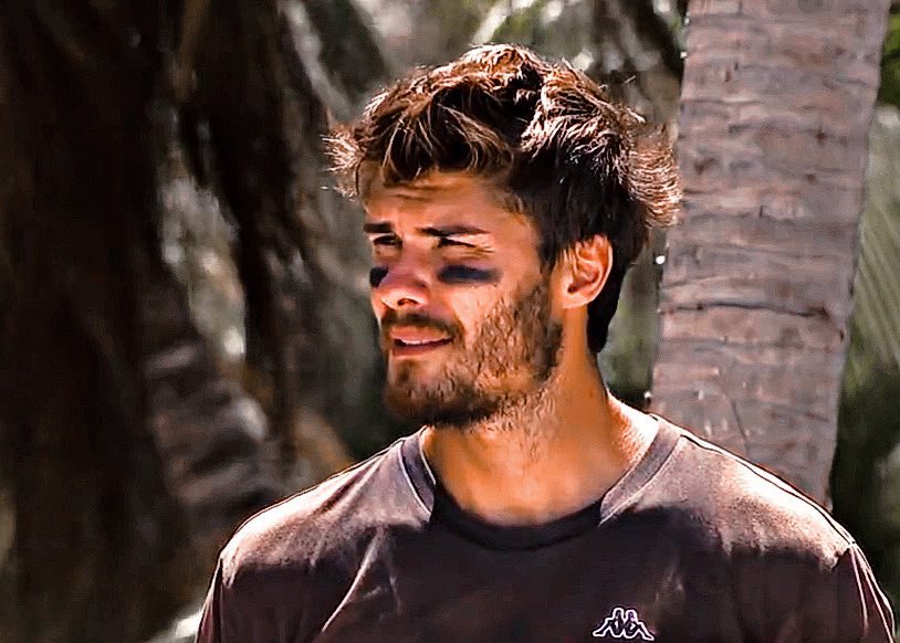 _sarpingo_'s tweet photo. BARIŞ MURAT YAĞCI GERİ DÖNDÜ 🔥

#Survivor2022alltar #Bmyfc https://t.co/Todcfuwofp