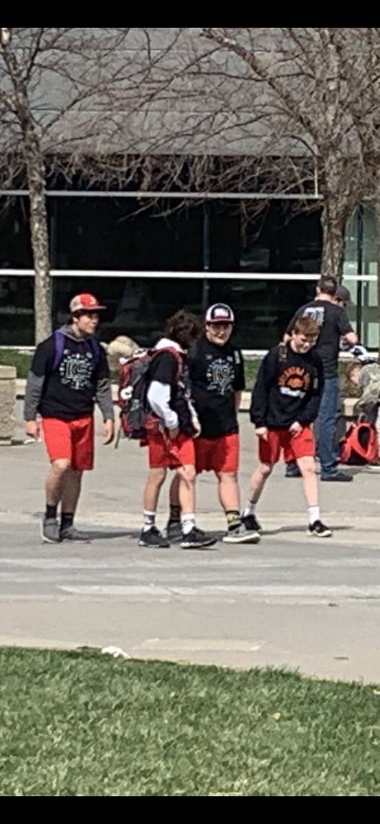 MattSmith_208's tweet photo. Wow, what a weekend full of excitement at the Heartland National Duals. Team Comanche, 2nd in Division, 10th overall. Thank you coaches, and friends, new and old. #spoileddad #prouddad https://t.co/RKmt0rvWEP