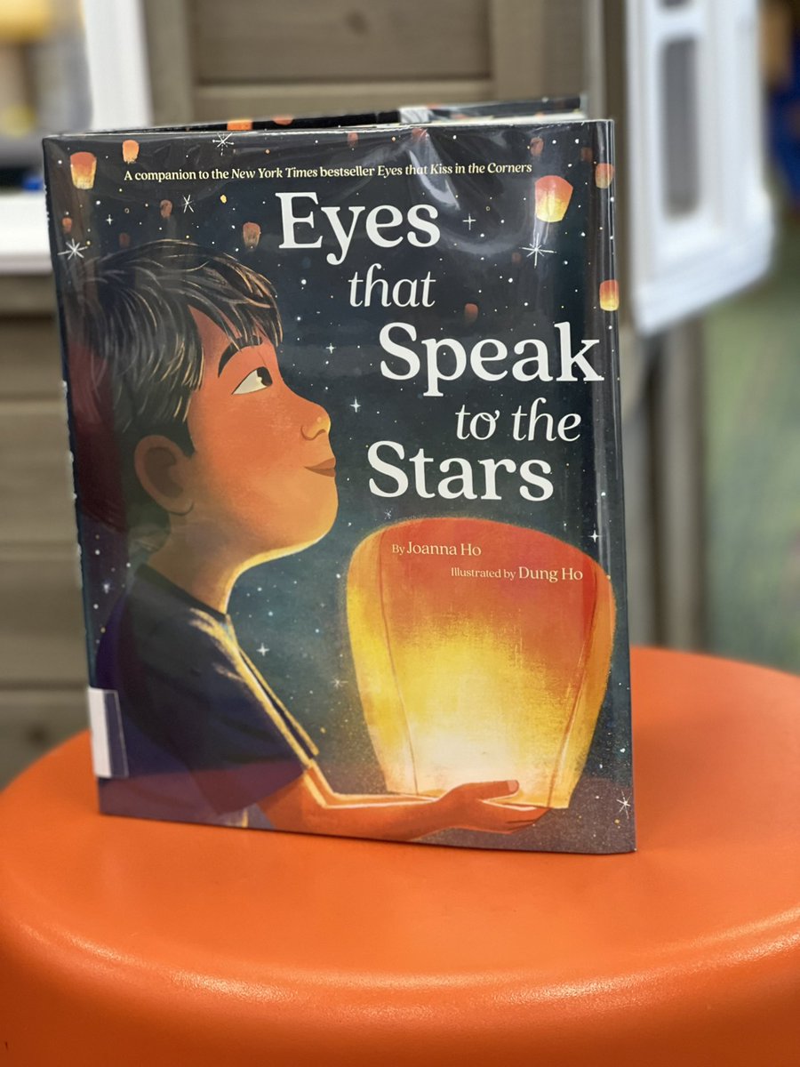 EarlyLearningSC's tweet image. 📚 The fabulous staff at Chester County Library helped us find some amazing titles this week! There’s nothing better than sharing a good book with a child. 📚 #library #picturebooks #familyengagement