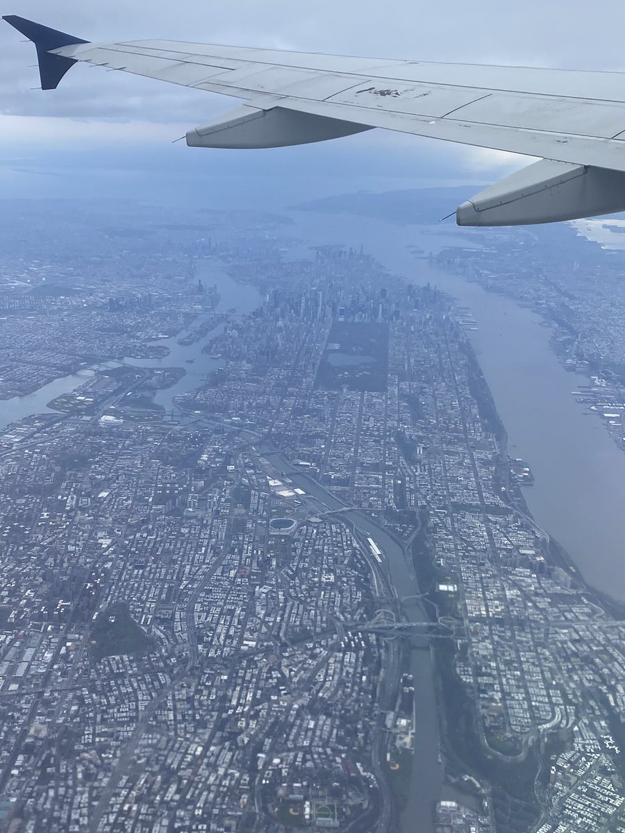 AugustaModelUN's tweet image. Motion to adjourn the meeting until 2022. #NMUN @AUG_SocSci @AUG_Pamplin @AUG_MAISS @aug_mpa