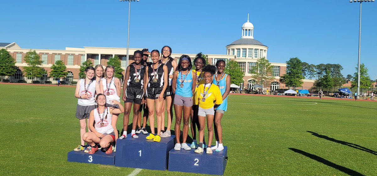 coachitkt's tweet photo. Saints had a good day at the Troy #3 Meet yesterday.
We had some team Season Best and Personal Records. However in the midst we had adversity too.
We finished our 2022 Outdoor Track Regular Season.
Next up Sectionals
#weclankin
#getbetterorgetbetter
Proud Head Coach and AD https://t.co/wrXA8k7PJ4