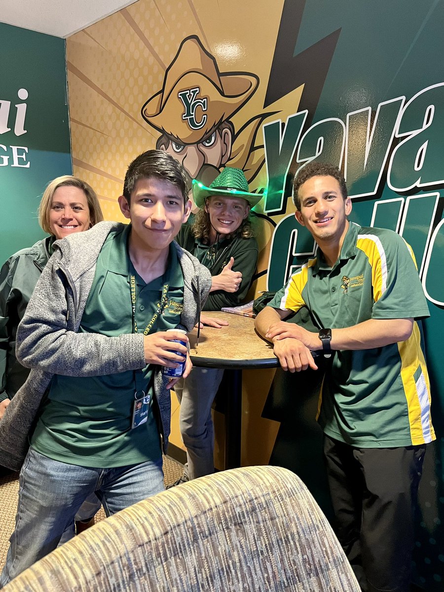President_Rhine's tweet photo. @JP_Bcast @edcole43 @IndoorFL @FindlayCenter @KnightHawksIFL @NazWranglers @YavapaiCollege @AZTV_7 Cheering on the @NazWranglers @FindlayCenter with our @YavapaiCollege students https://t.co/bWATHHEyIf
