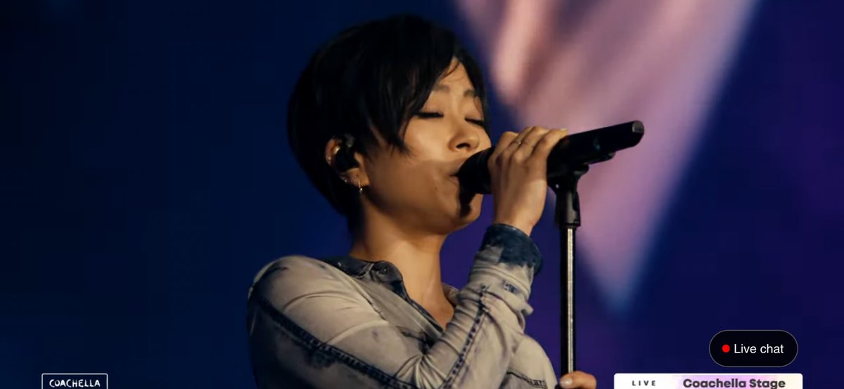 UtadaAddict's tweet image. Hikaru Utada’s performance @ coachella 2022 tracklist (LIVE thru Coachella’s Youtube channel)
1) Simple And Clean
2) First Love
3) Face My Fears
4) Automatic
#UtadaAddict   #hikaruutada
#宇多田 ヒカル #Coachella
