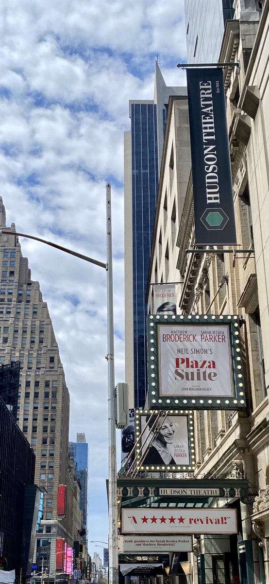 iman_bh's tweet photo. Such a spectacular show #PlazaSuite ,especially when #SarahJessicaParker back to broadway after a week of covid break! What a glorious performance, physical comedy and comic timing #matthewbroderick &amp; #SJP 🙌🏻 #neilsimon https://t.co/Tee2eBkmmI