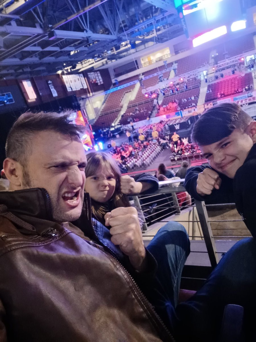 justinmoyar's tweet photo. #wweerie Let's get ready to rumble!!! https://t.co/cyEm4iHe1X