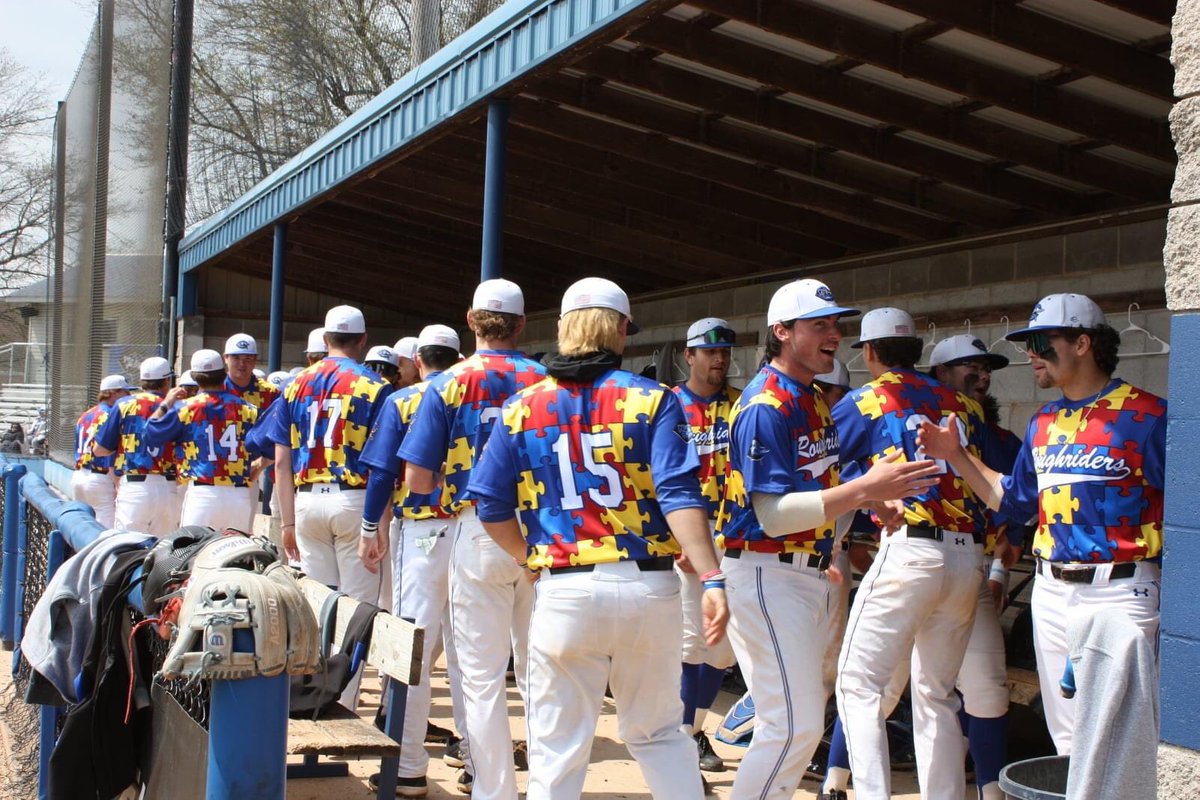 Thank you to everyone who showed up today and battled through the cold breeze for our Autism Awareness Day! 

#wR #team57 #968  #🧩