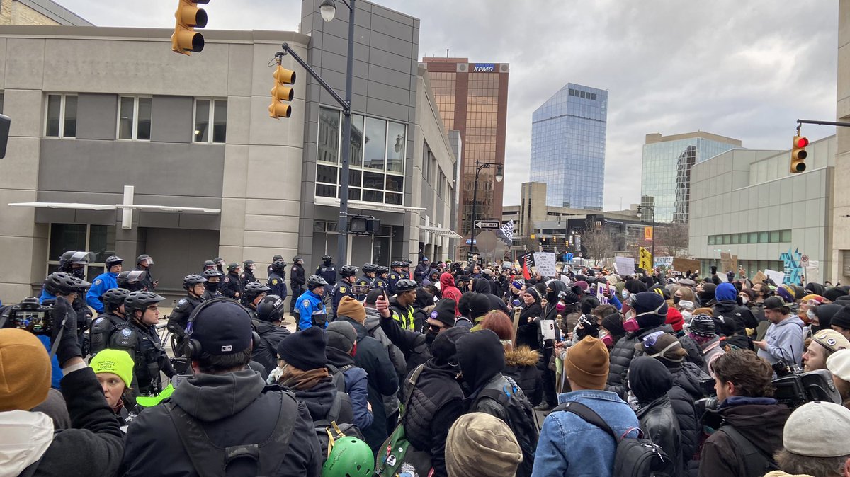 JustinBachman3's tweet photo. Crowd is now telling police directly to their face that they demand justice for Patrick Lyoya  @wzzm13 https://t.co/upcQ5WTFuF