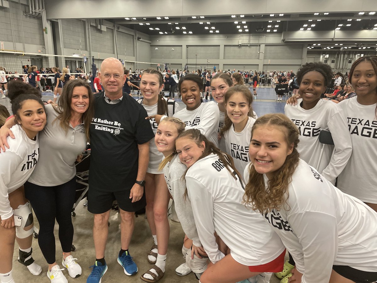 tximg's tweet photo. #15ASICSBlack is ready to play hard in Austin this weekend!
#LoneStarClassic2022 #LSC2022 #GoImage #ImageSTRONG https://t.co/D1nf70oPg9