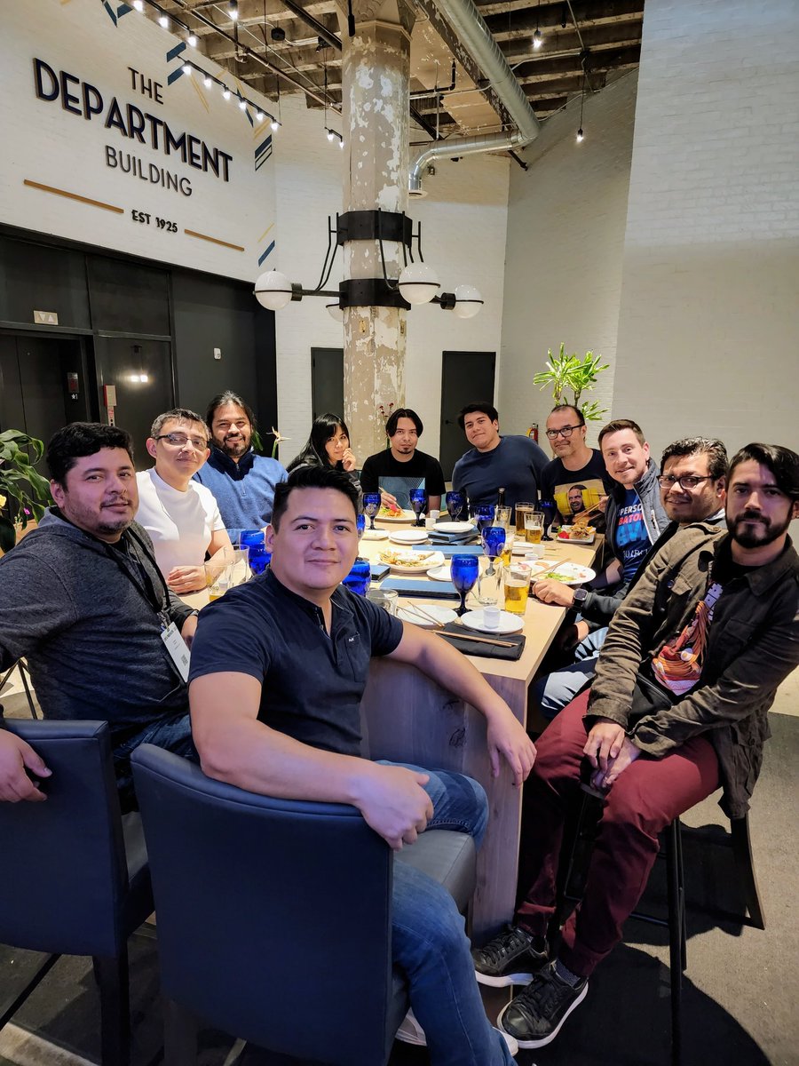 _benek's tweet image. La pura bandera. 🇲🇽🇳🇮

#DevNexus2022