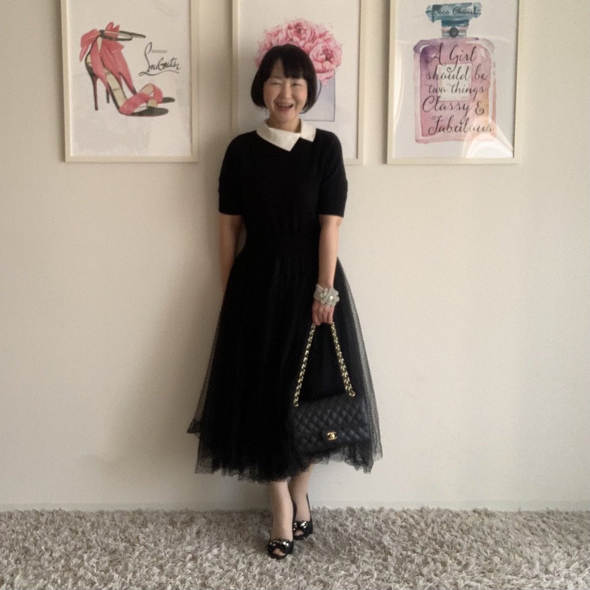 omenterprise's tweet photo. 本日のコーデ♪
本日は結婚式に
お呼ばれしております💕
行ってまいります☺️
☆Cloth:
OnePiece: #JENNE
Shoes: #BrunoMagli
Blacelet: #simantu
Earings: #mariaelena
Bag: #CHANEL
☆Perfume:
#CHANEL: #CHANCE https://t.co/yPQ5CkdSYN